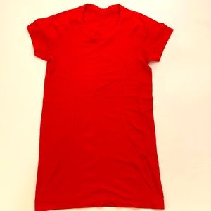 Swiftly Tech short sleeve